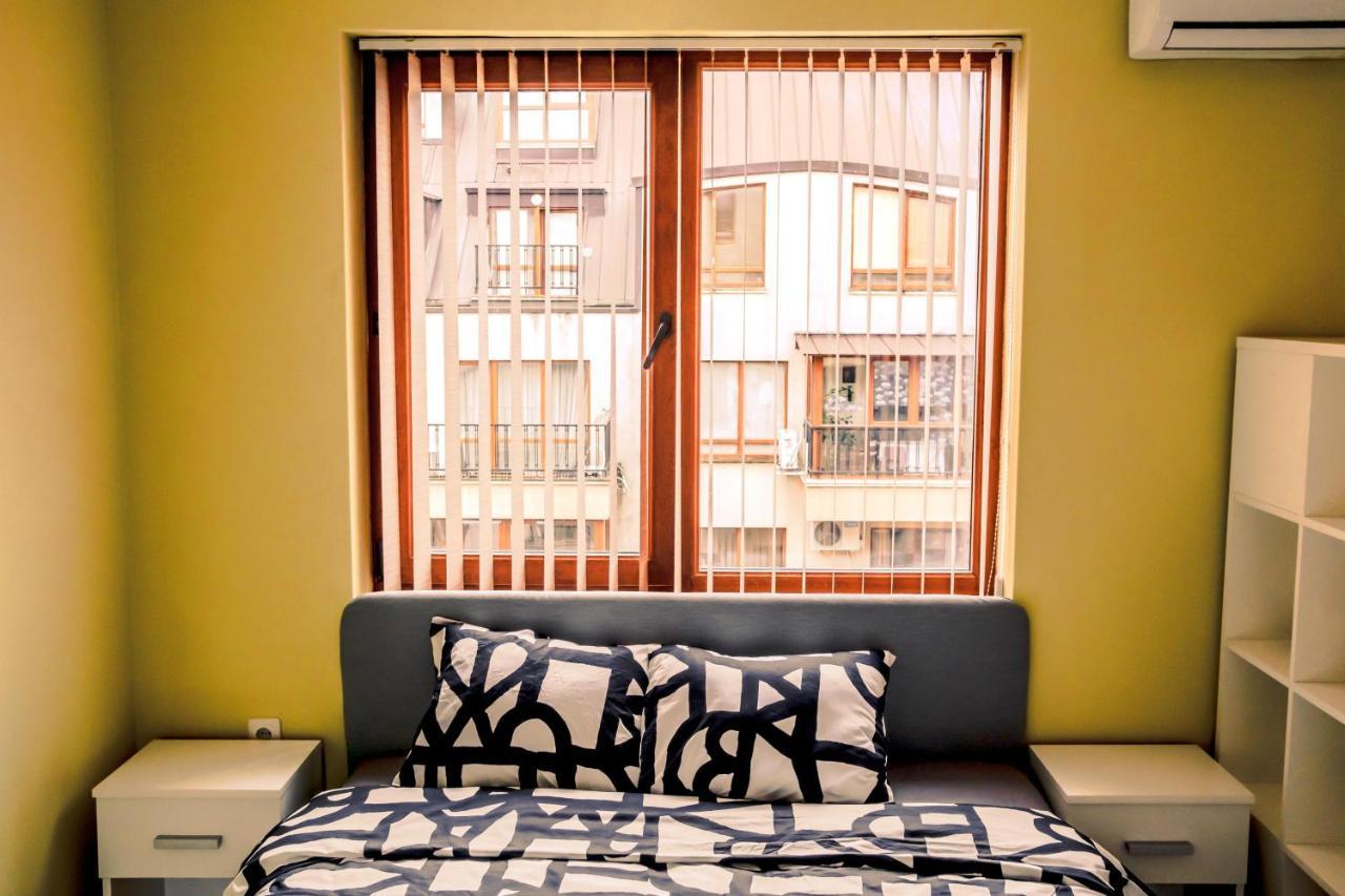 Semiramida Central Studio Varna Luaran gambar